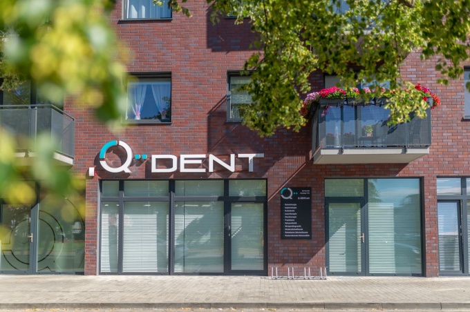 Q-dent