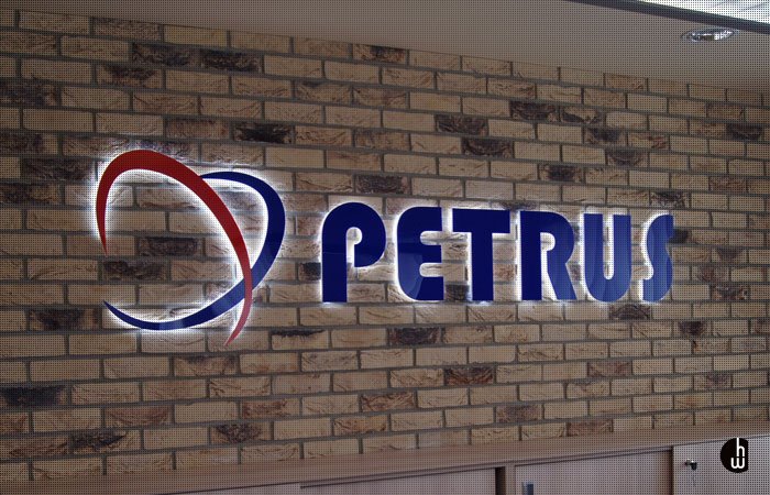 PETRUS