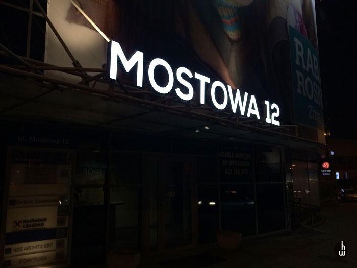 MOSTOWA 12