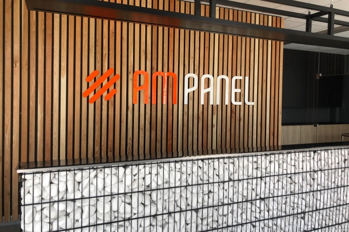 AM PANEL